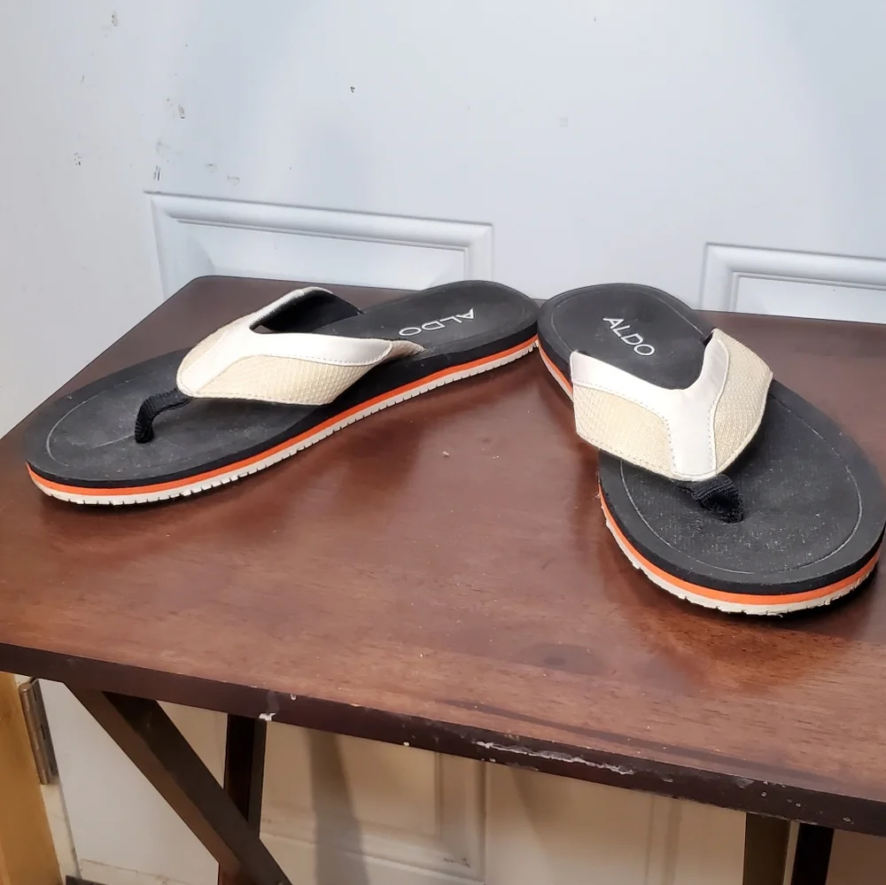 Aldo Sandals, Men's Size 10.5